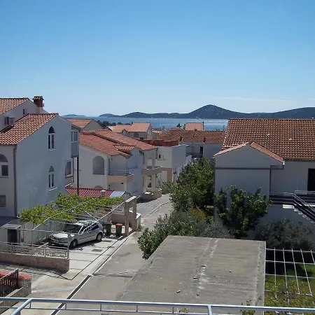 With Parking Space - 12926 Apartman Vodice