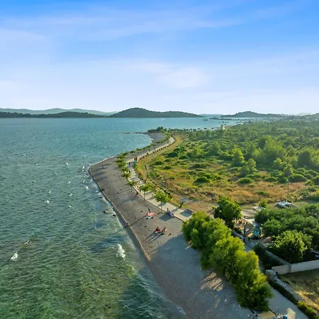 With Parking Space - 12926 아파트